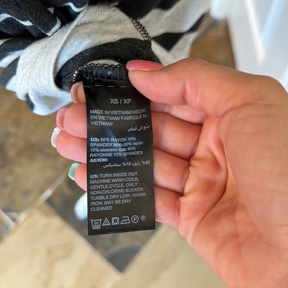 NWT White House Black Market striped grey knit dress - Picture 5 of 5